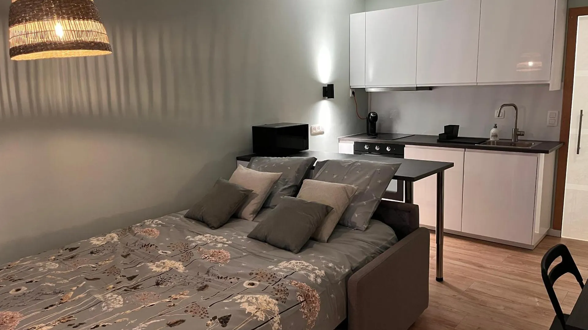 Apartment Studio Mani Ostend Belgium