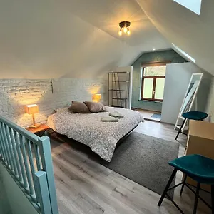 https://cosy-little-house.brusselshotelsbook.com
